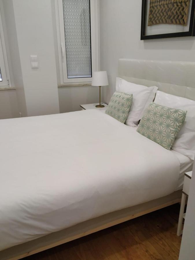 Whome Modern 1-Bed With Ac & Private Terrace ลิสบอน ภายนอก รูปภาพ